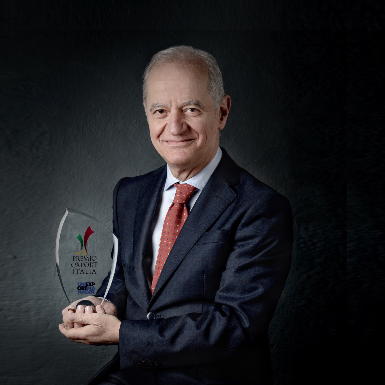 Massimo Cugusi: 'H2biz nasce da una felice intuizione: superare i tradizionali ruoli di cliente e fornitore grazie ad una Community aperta a tutti'